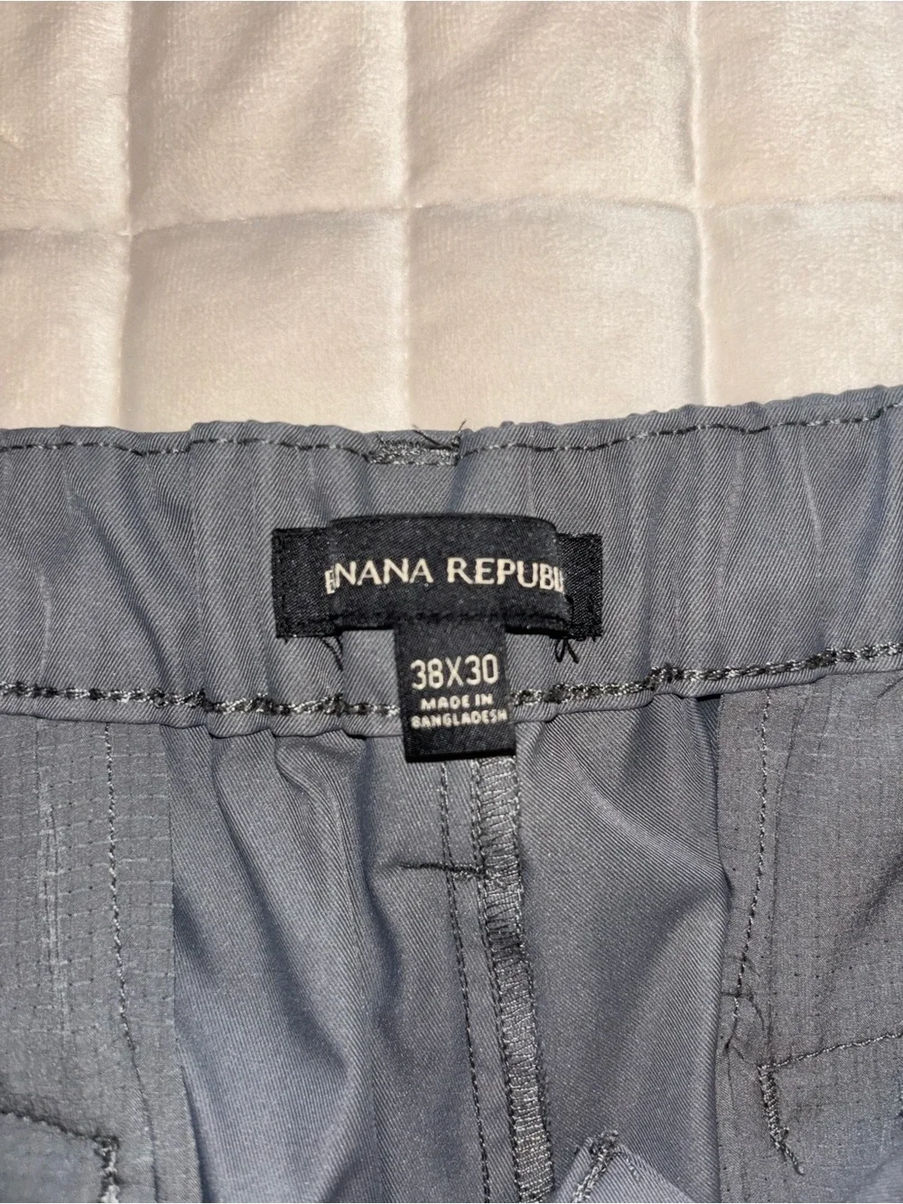 Banana Republic Men’s Gray Flat-Front pants